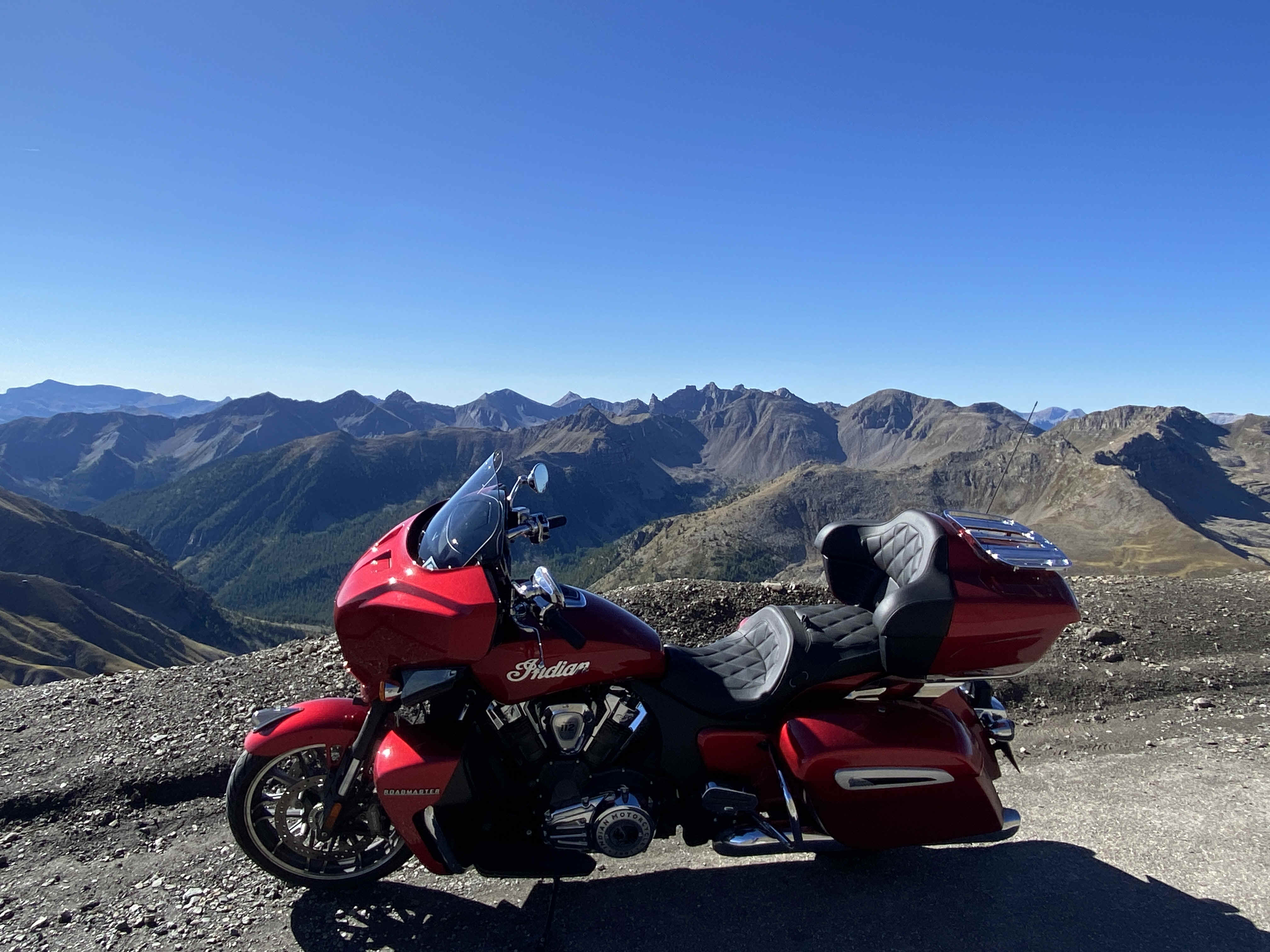 IMG_5257.JPG (2045995 bytes)